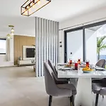 Landscape View By Homie Holiday home Canhas