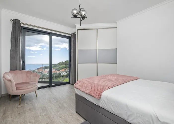 Landscape View By Homie Canhas