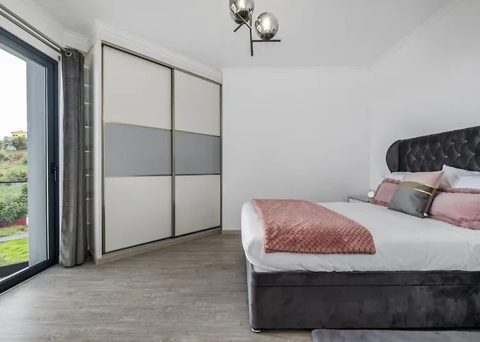 Landscape View By Homie * Canhas